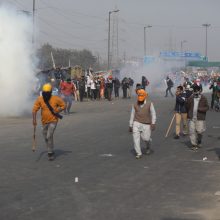 Ūkininkų protestai aptemdė karinį paradą, skirtą Indijos nacionalinei šventei