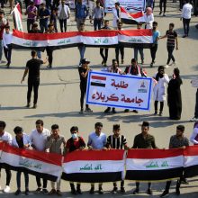 Nelaimė Irake: šventajame Karbalos mieste nušauti trys protestuotojai