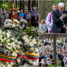 Kaune amžinojo poilsio atgulė A. Adamkienė: ji dovana nuo Dievo mums