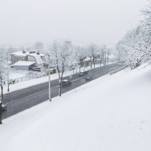 Kauno keliai – vėl tragiški: viešasis transportas gali vėluoti ir valandą 