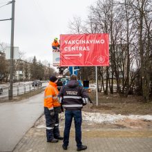 Darbą pradeda didžiausias vakcinavimo centras Lietuvoje – Kauno ledo rūmai <span style=color:red;>(vaizdo įrašas)</span>