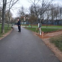Kalniečių parke neoficialūs takeliai virs oficialiais: jau ruošiamasi asfaltuoti