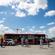 Kaune pradeda veikti mobilus vakcinavimo punktas: autobusu važiuos į įmones ir lankytinas vietas