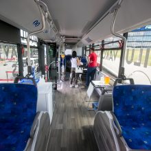 Kaune pradeda veikti mobilus vakcinavimo punktas: autobusu važiuos į įmones ir lankytinas vietas