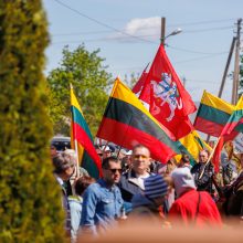 Pakaunės sodyboje susirinkę „maršistai“: Lietuvoje dabar „biškį“ darosi „bardakas“