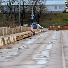 Žinių dėl galimybės atverti tiltą lengvosioms mašinoms Kėdainių meras laukia penktadienį