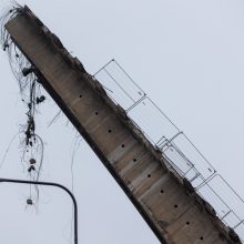 Kleboniškio tilto griūtis: baiminamasi, kad gali dar lūžti, koreguojamos eismo schemos