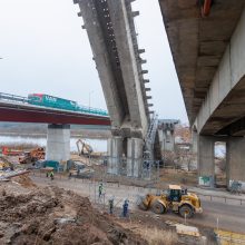 Kleboniškio tilto griūtis: baiminamasi, kad gali dar lūžti, koreguojamos eismo schemos