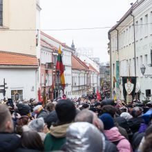 V. Landsbergis: žmonija velnėja, moka žmogėdroms pinigus, kad karas tęstųsi 