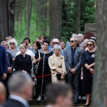 Kaune amžinojo poilsio atgulė A. Adamkienė: ji dovana nuo Dievo mums