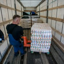 Kaunas toliau remia Ukrainą: karo alinamai šaliai – dar vienas maisto prikrautas vilkikas