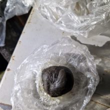 Marijampolė pareigūnai sulaikė daugiau nei 5 kg narkotikų, „Smile“ skysčio