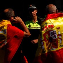 Ispanija atsiprašo sužeistų per neramumus dėl referendumo 