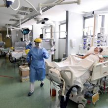 Koronavirusas Lietuvoje: 465 nauji atvejai, trys žmonės mirė