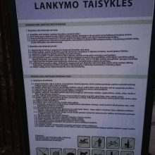 Suglumino Botanikos sodo darbo laikas: tiesiog pabučiavome spyną