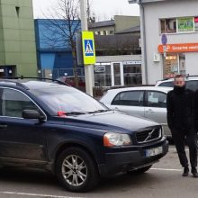 Širsta dėl apmokestintos aikštelės prie „Girstučio“: daugiau nei pusė gauna baudas