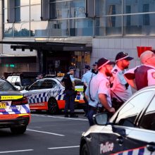 Siaubas Sidnėjaus prekybos centre: peiliu nužudyti šeši žmonės, tarp sužeistųjų – ir vaikas