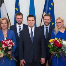 Estijoje pradėjo dirbti nauja vyriausybė