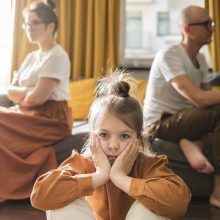 Psichologė pataria: kaip apsaugoti vaiką, kai tėvai skiriasi