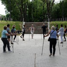 Šiaurietiško ėjimo treniruotės: „Už lazdų ir į gamtą!“