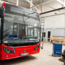 „Kauno autobusų“ vadovui – kirtis dėl autobusų pirkimo iš sūnaus vadovaujamos įmonės