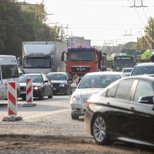 Kaune automobilių spūstys tapo neišvengiamos?