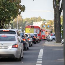 Kaune automobilių spūstys tapo neišvengiamos?