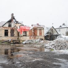 Statytojai skundžiasi, kad stringa statybos: mokestį įvedė, bet jo apskaičiuoti nemoka?