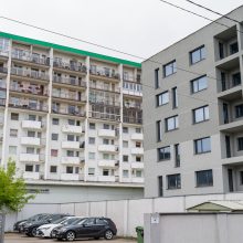 Teismas nurodė Kaune nugriauti naują daugiabutį