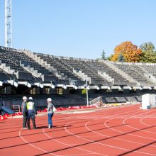 Renginiai pradėtame tvarkyti Kauno stadione užkliuvo Darbo inspekcijai