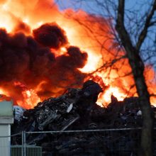 Po gaisro Vilniuje daliai ugdymo įstaigų nuotolinį darbą rekomenduojama tęsti ir penktadienį