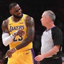 Muštynėmis paženklintose rungtynėse – „Lakers“ pralaimėjimas