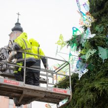 Intensyvus veiksmas Rotušės aikštėje: iki eglės įžiebimo lieka vos kelios dienos