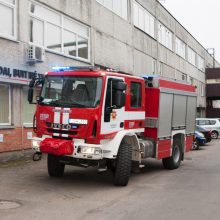 Kaune – gaisras buvusios radijo gamyklos teritorijoje