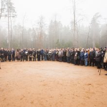 Vandžiogaloje atidarytas memorialas holokausto aukoms