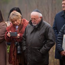 Vandžiogaloje atidarytas memorialas holokausto aukoms