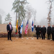 Vandžiogaloje atidarytas memorialas holokausto aukoms