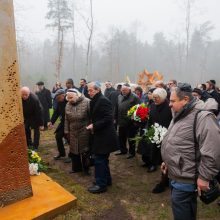 Vandžiogaloje atidarytas memorialas holokausto aukoms