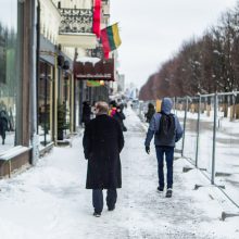 Sniegas Kaune pridarė problemų: kelininkai aplenkė net pagrindines gatves?