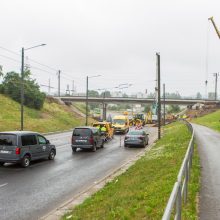 Kaune dėl pažeisto dujotiekio buvo uždarytas eismas R. Kalantos gatvėje