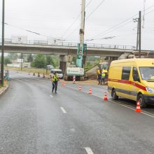 Kaune dėl pažeisto dujotiekio buvo uždarytas eismas R. Kalantos gatvėje