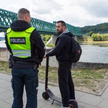 Kauno pareigūnų akiratyje – vis populiarėjantys paspirtukai