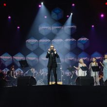 L. Adomaičio koncertas Klaipėdoje baigėsi piršlybomis
