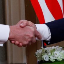 Susitikę V. Putinas ir D. Trumpas gyrė Rusijos ir JAV santykių perkrovimą