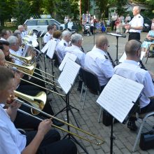 Koncertuos Lietuvos kariuomenės Karinių jūrų pajėgų orkestras