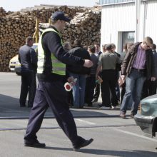 Kontrolė: uostamiestyje, tikėtina, pirmą kartą mėginta patekti į uosto teritoriją, prisidengiant žurnalisto vardu.