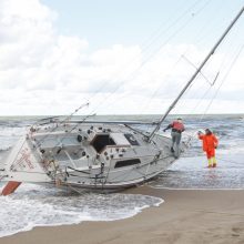 Tragedija: viena didžiausių nelaimių, sukrėtusių klaipėdiečius, – šį rudenį regatos metu per audrą jūroje žuvo trys buriuotojai.