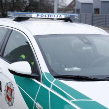 Vilniuje „Toyotos“ vairuotojas apgadino kelis automobilius