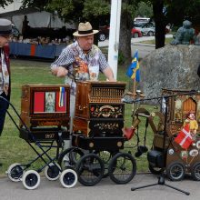 Įvairovė: festivalio dalyviai stebino ne tik savo instrumentų garsais, bet ir formomis.