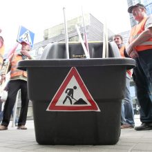Vilniaus kiemsargiai protestavo dėl neišmokėtų algų
